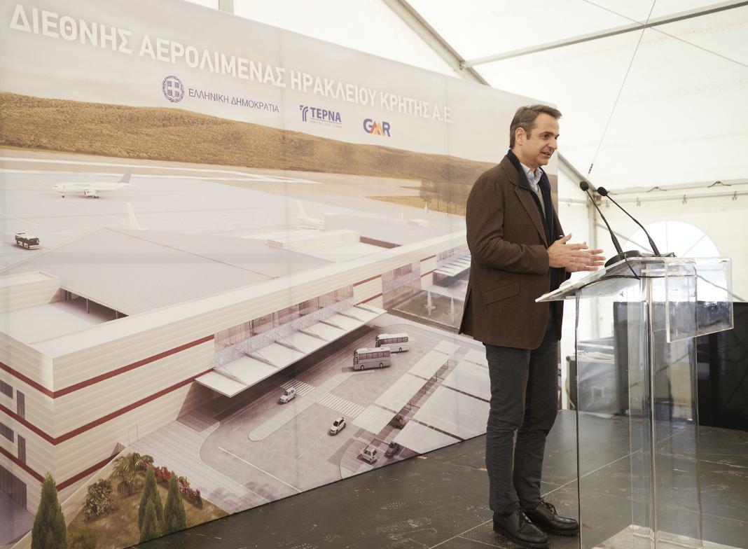 Επίσκεψη – εξπρές του Κυριάκου Μητσοτάκη στο αεροδρόμιο Καστελίου!