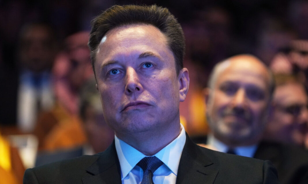 Ο Έλον Μασκ δήλωσε ότι ονειρεύεται να συναντήσει εξωγήινους