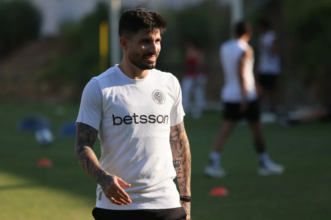 Η αποστολή του ΟΦΗ για ΑΕΚ – Μοναδική απουσία ο Φούντας