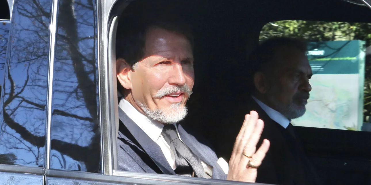 Μνημόσυνο τέως βασιλιά Κωνσταντίνου: Η Άννα Μαρία με τους γιους της στο Τατόι -Ποιοι απουσίαζαν