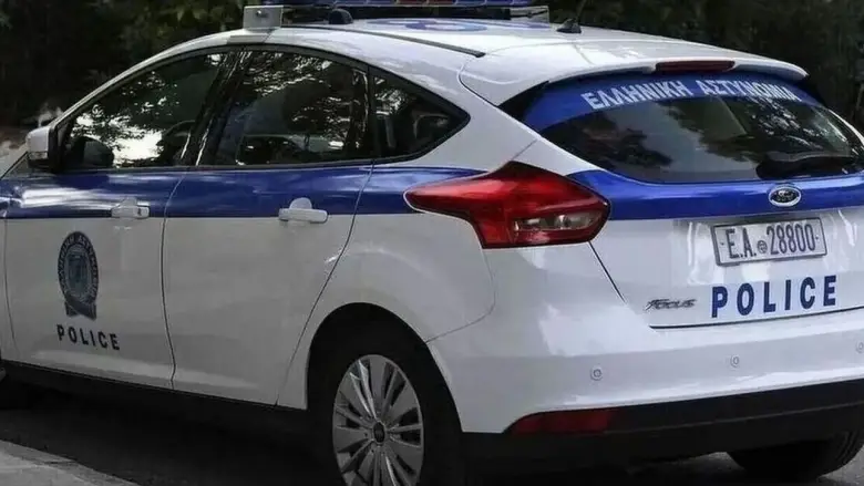 Εκρήξεις από γκαζάκια σε πολυκατοικία και αποθήκη στον Κολωνό – Πιθανόν οπαδικά τα κίνητρα