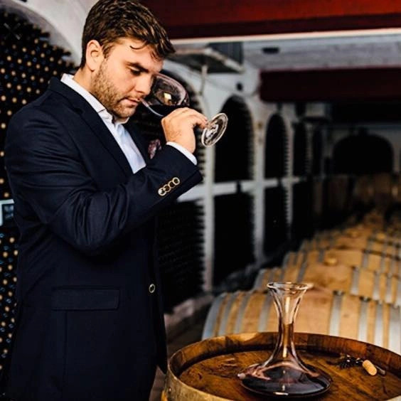 Οίνος αφιερωμένος στον Αλέξη Ζορμπά – Ημέρα τυφλής γευσιγνωσίας στο Μουσείο Νίκου Καζαντζάκη