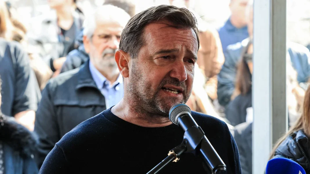 «Έχεις μεγάλο μερίδιο ευθύνης, η ζημιά έγινε και είναι ανυπολόγιστη»: Πλακιάς κατά Δεληβοριά για Καρυστιανού