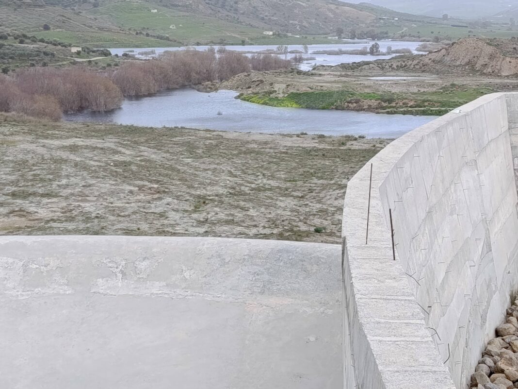 «Γούρνα» με ελάχιστο νερό το φράγμα της Πλακιώτισσας