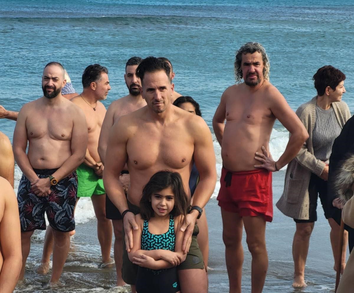 Οικογενειακή υπόθεση ο Σταυρός στο Μαλεβίζι! (Βίντεο)