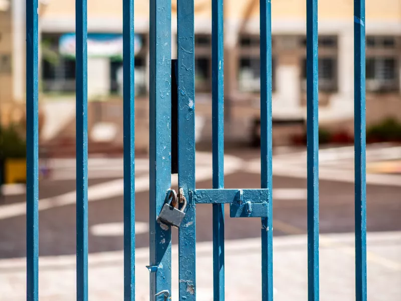 Ηράκλειο: Αυτοκίνητο παρέσυρε παιδί έξω από σχολείο!