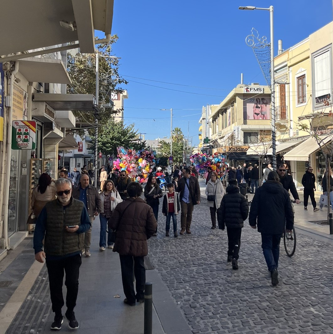 Ηράκλειο: Ανοιχτά τα καταστήματα σήμερα – Το ωράριο