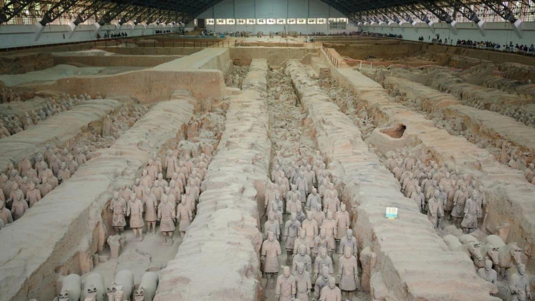 Φόβος κυριεύει την αρχαιολογική κοινότητα της Κίνας: Κανείς δεν τολμά να ανοίξει σφραγισμένο τάφο 2.200 ετών