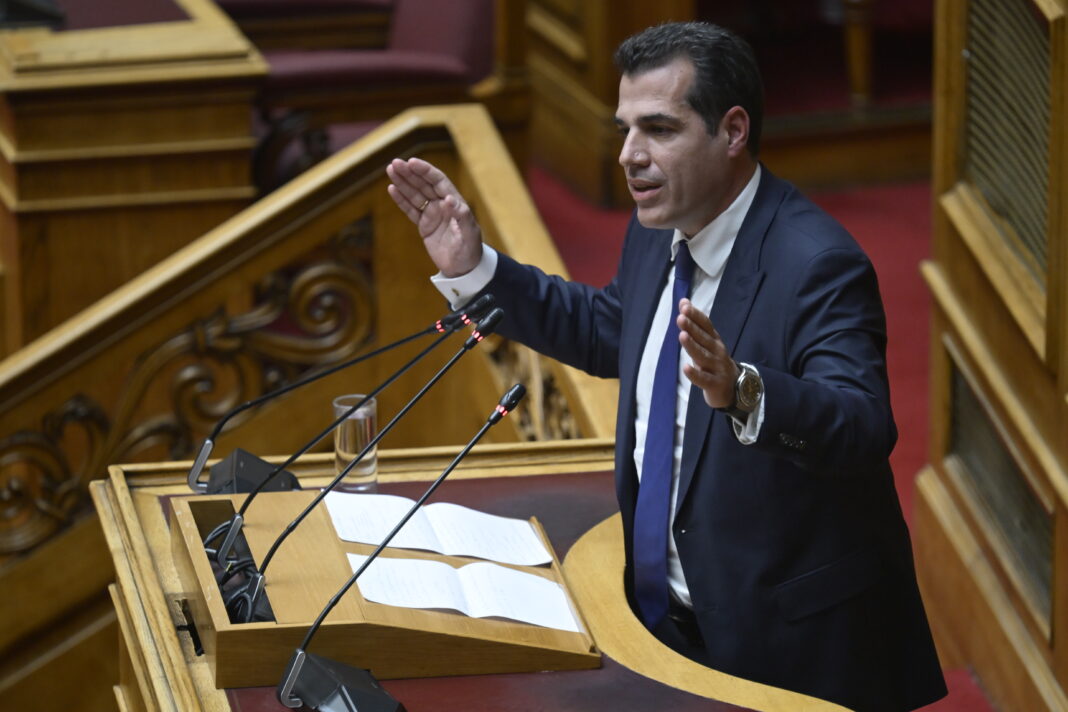 Πλεύρης: Επιδόματα σε μετανάστες τέλος, πήγαινε να εργαστείς αλλιώς σήκω και φύγε από την Ελλάδα