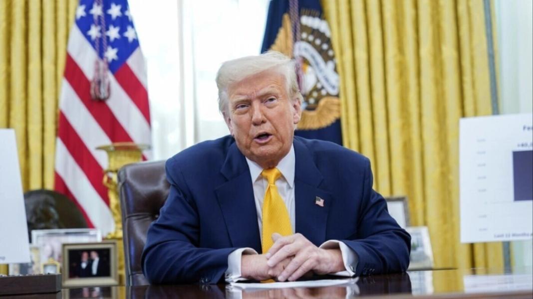 Ντ. Τραμπ: 100% θα επιβάλλω δασμούς σε ευρωπαϊκές χώρες αν δεν δεχθούν τον έλεγχο της Γροιλανδίας