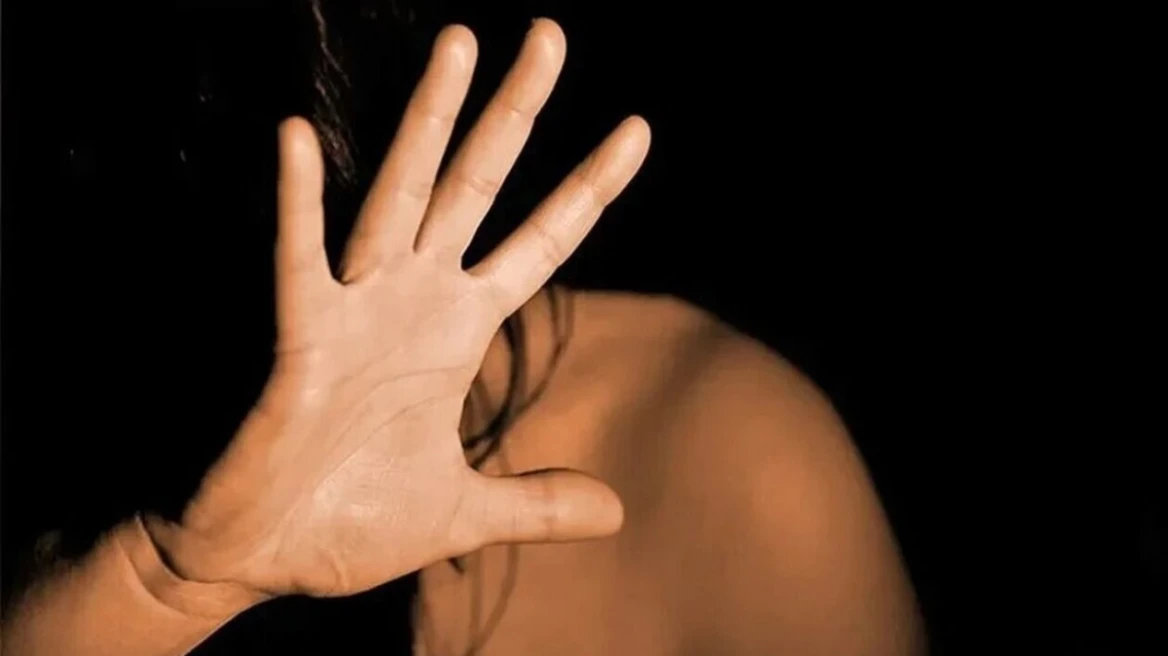 Βόλος: Στιγμές τρόμου έζησε 21χρονη στα χέρια 60χρονου – «Δεν ήθελα να του δώσω το τηλέφωνό μου και με θώπευσε»