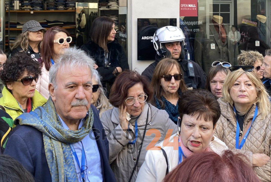 «Να κηρυχθεί διατηρητέο μνημείο το κτίριο του Ηρώου»