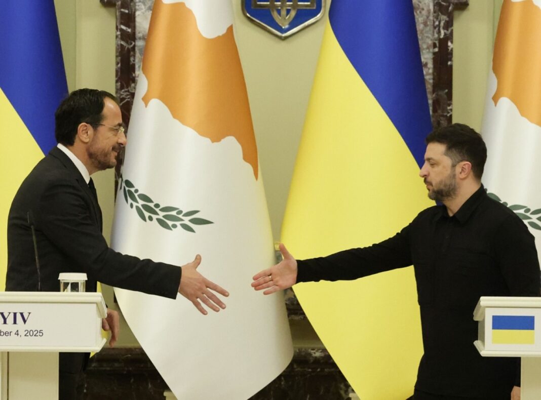 Ο Νίκος Χριστοδουλίδης υποδέχεται στην Λευκωσία Ζελένσκι, Φον ντερ Λάιεν και Κόστα